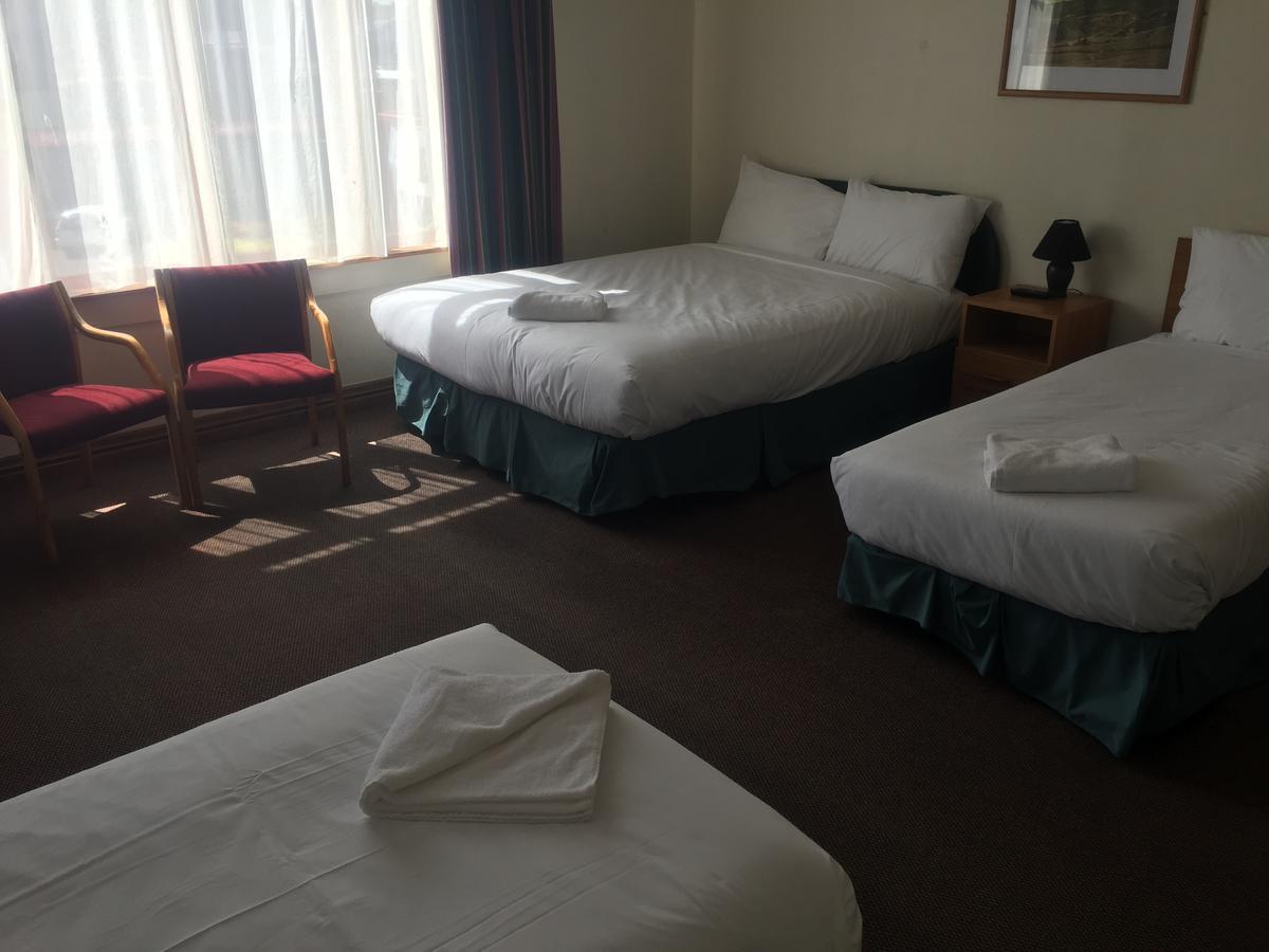 The Cobb Hotel Palmerston North Exterior photo