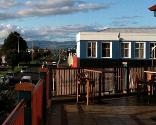 The Cobb Hotel Palmerston North Exterior photo
